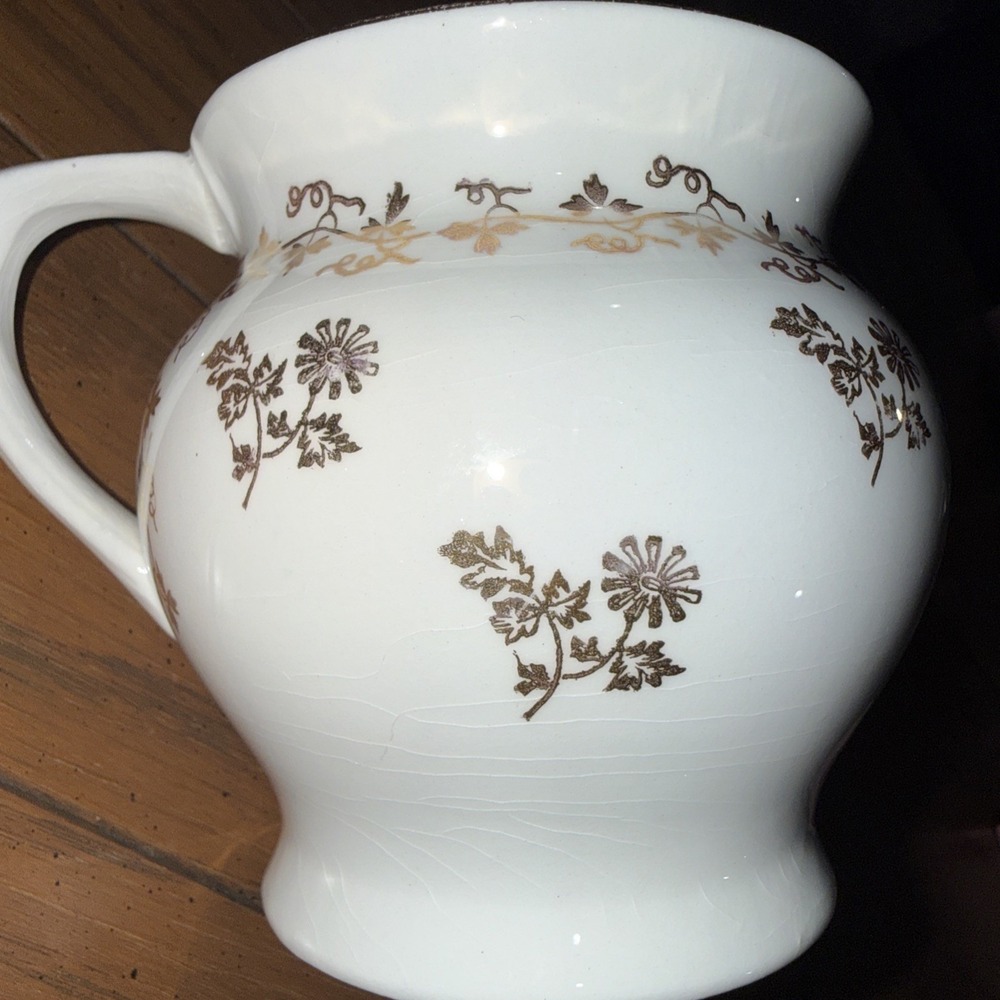 Homer Laughlin Antique HTF White Shaving Mug Holder DUCHESS Shape, Gold